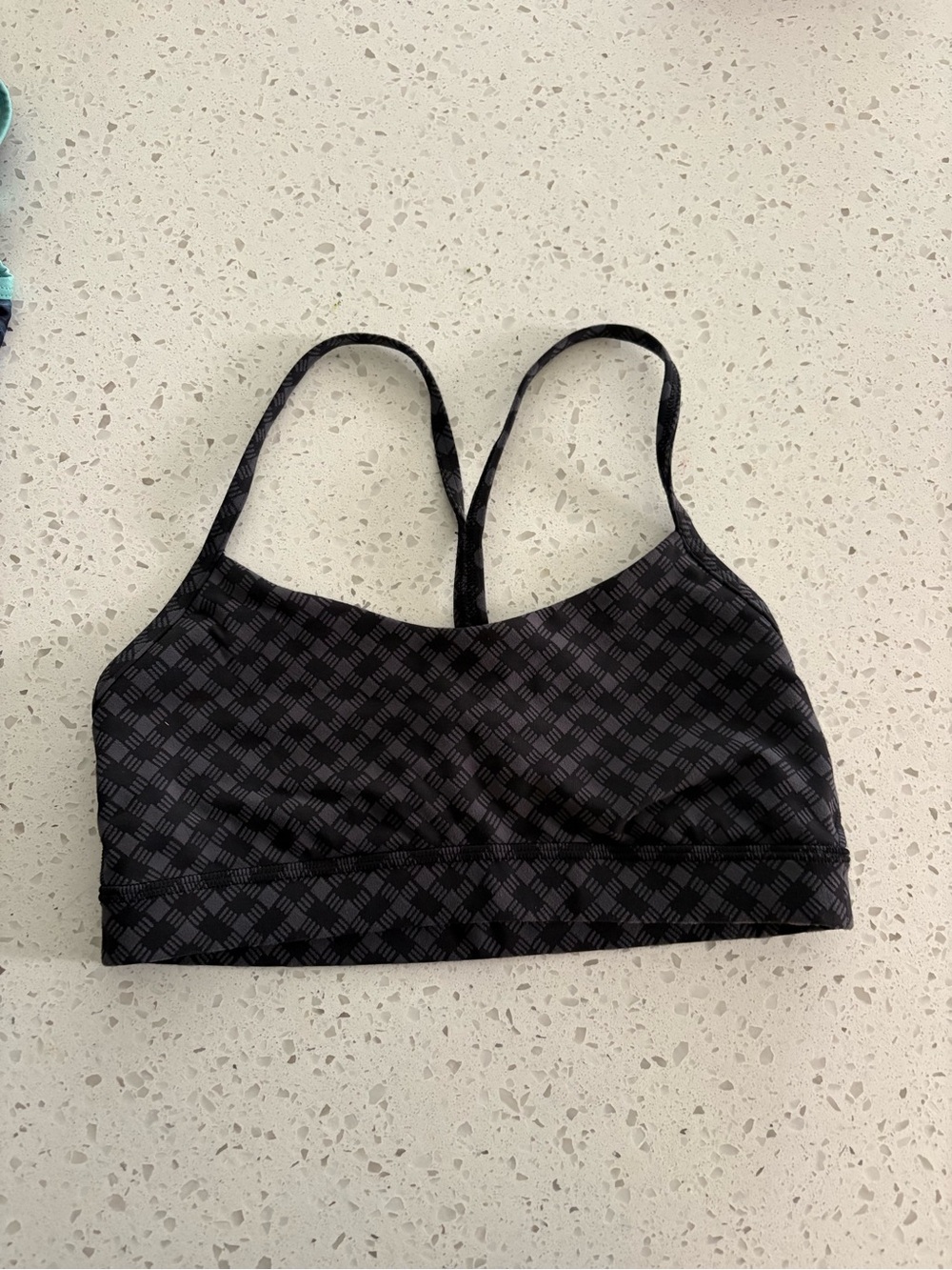 Lululemon Size 8 Flow Y Bra Nulu A-C Cups *Jacquard Square Heart Cole Black
